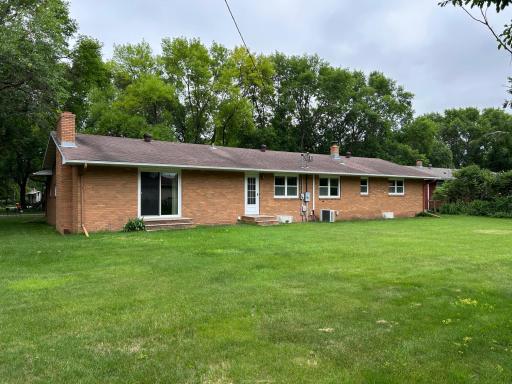 402 6th Street NE, Barnesville, MN 56514