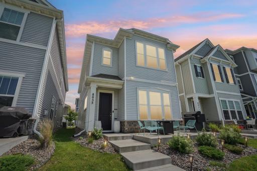 Front of the House - 8055 Arrowwood Ln N Maple Grove, MN 55369-7529