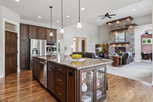 18922 Edgewood Lane, Prior Lake, MN 55372