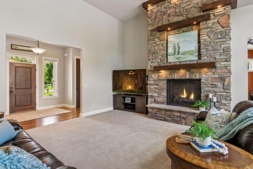 18922 Edgewood Lane, Prior Lake, MN 55372