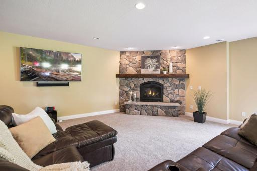 18922 Edgewood Lane, Prior Lake, MN 55372