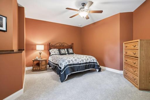 18922 Edgewood Lane, Prior Lake, MN 55372