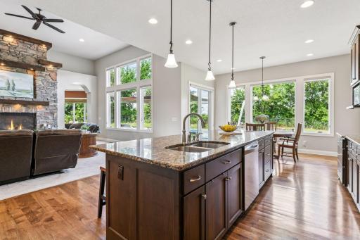 18922 Edgewood Lane, Prior Lake, MN 55372