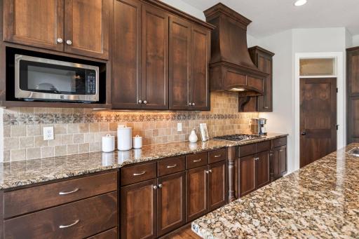 18922 Edgewood Lane, Prior Lake, MN 55372