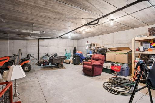 18922 Edgewood Lane, Prior Lake, MN 55372