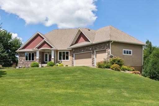 18922 Edgewood Lane, Prior Lake, MN 55372