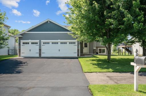 1938 139th Avenue NW, Andover, MN 55304