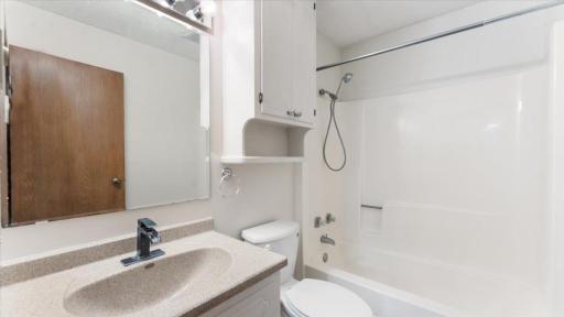 112 9th Avenue SE, Saint Joseph, MN 56374