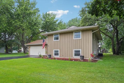 2285 123rd Lane NW, Minneapolis, MN 55448