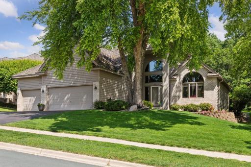 7810 W 95th Street, Bloomington, MN 55438