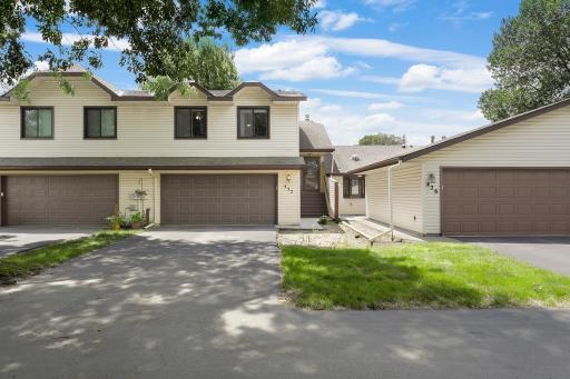 432 Clover Leaf Parkway NE, Minneapolis, MN 55434