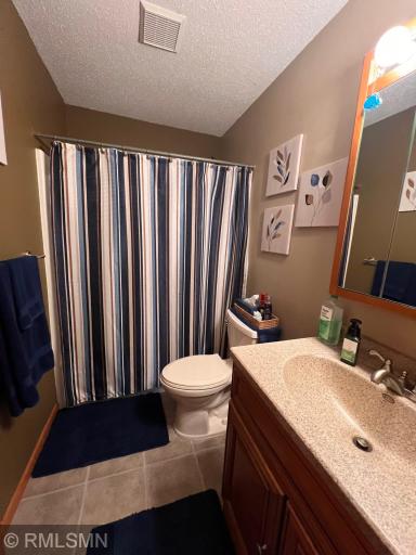 Bathroom - lower