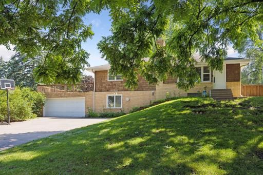 1102 Carlton Drive, New Brighton, MN 55112