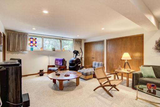 Huge family room space for your sectional or game room!