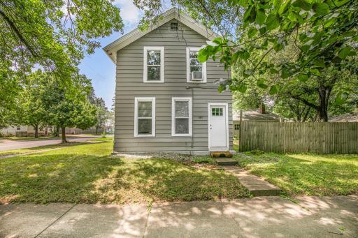 601 10th Avenue N, Saint Cloud, MN 56303