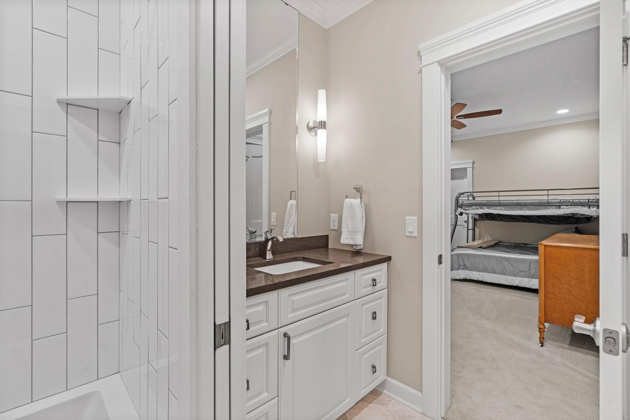 bed 3 jacknjill.jpeg