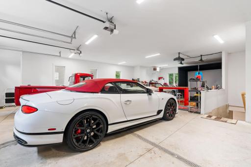 main garage 1.jpeg