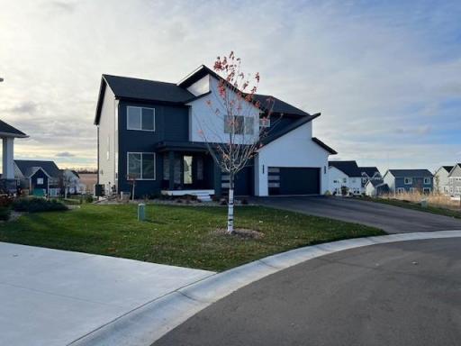 5050 Airlake Draw, Saint Paul, MN 55129