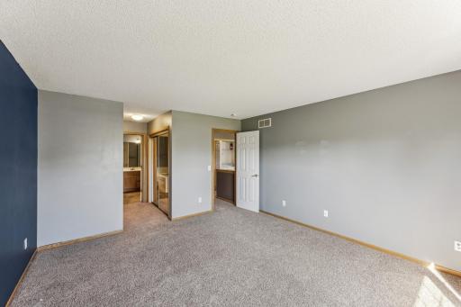 9654 Alvarado Lane N, Maple Grove, MN 55311