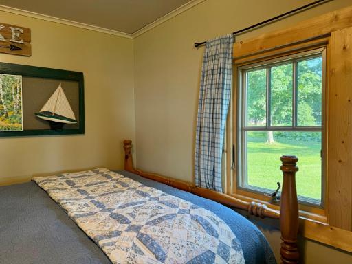Big window to let in the Mille Lacs Lake breeze and fall asleep to the waves.