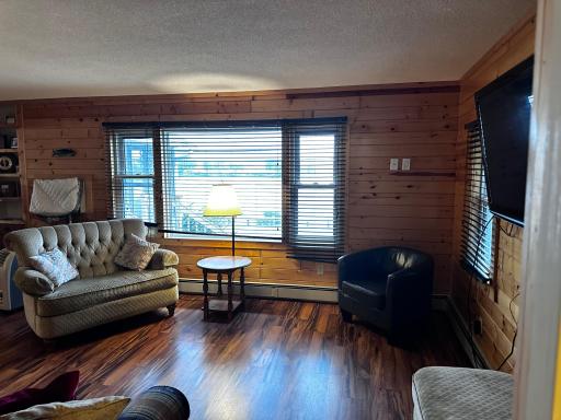 240 N State Road 35, Alma, WI 54610