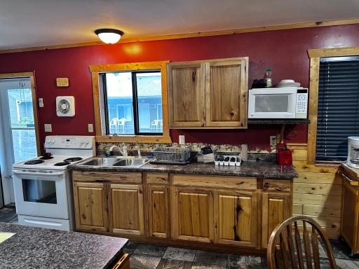 240 N State Road 35, Alma, WI 54610