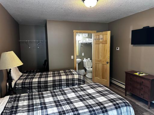 240 N State Road 35, Alma, WI 54610