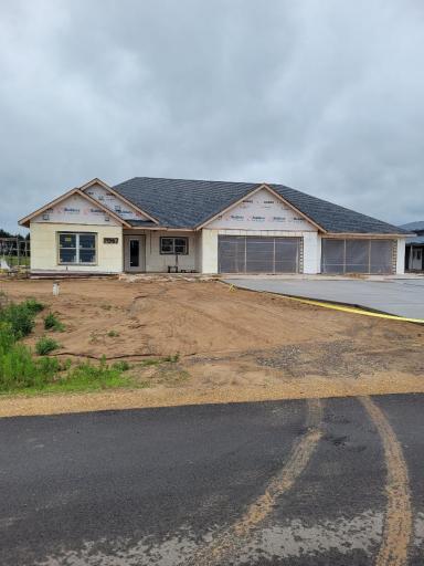 19567 Butternut Street NW, Oak Grove, MN 55011