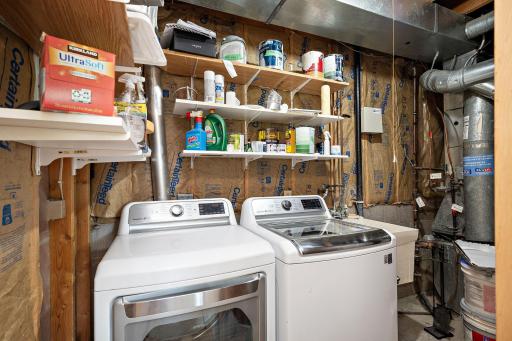 Laundry area in LL!