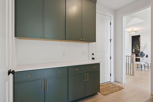 4404 West 58th Street - Mudroom Expanded View.jpg