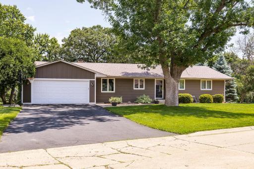 6721 Limerick Lane, Edina, MN 55439