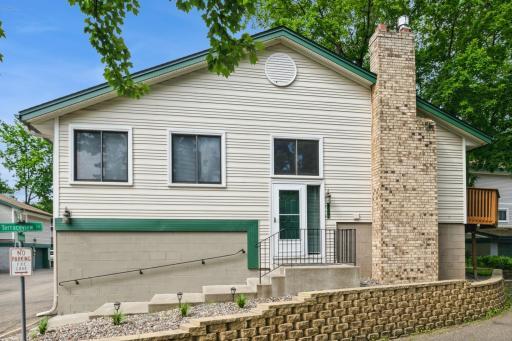 2657 Shenandoah Lane N, Minneapolis, MN 55447