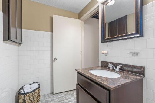 3049 Maryland Avenue S, Minneapolis, MN 55426