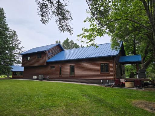 Back of House Faces West.jpg