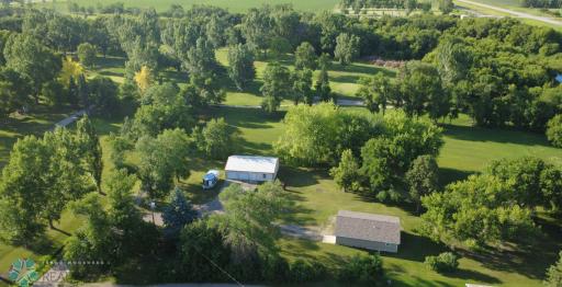 792 2nd Street NW, Hillsboro, ND 58045