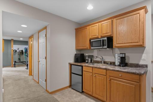 10013 Georgia Avenue N, Minneapolis, MN 55445