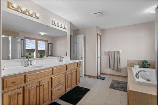 10013 Georgia Avenue N, Minneapolis, MN 55445