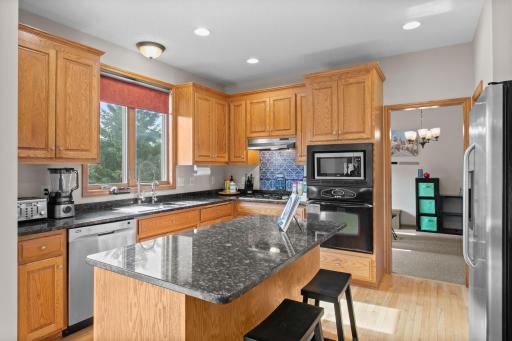 10013 Georgia Avenue N, Minneapolis, MN 55445