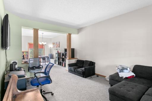 10013 Georgia Avenue N, Minneapolis, MN 55445