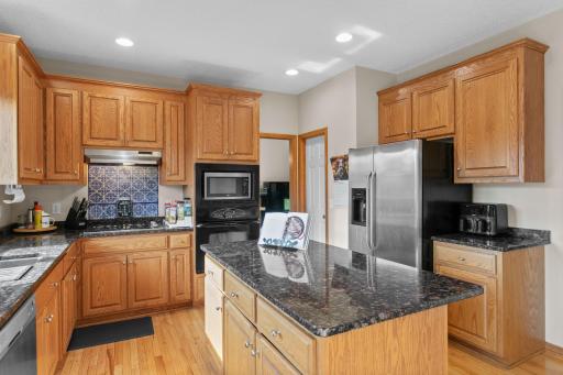 10013 Georgia Avenue N, Minneapolis, MN 55445