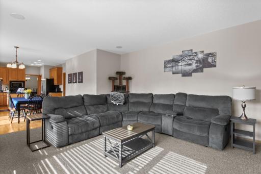 10013 Georgia Avenue N, Minneapolis, MN 55445