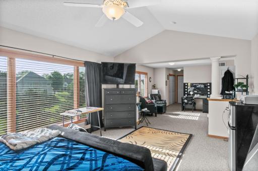 10013 Georgia Avenue N, Minneapolis, MN 55445