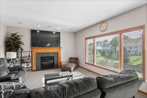 10013 Georgia Avenue N, Minneapolis, MN 55445