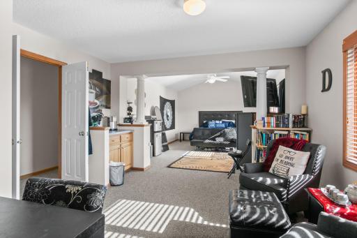 10013 Georgia Avenue N, Minneapolis, MN 55445