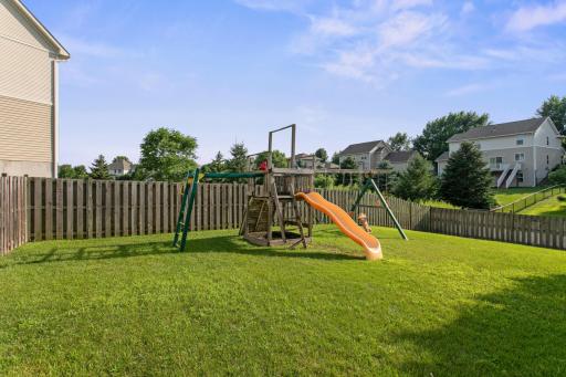 10013 Georgia Avenue N, Minneapolis, MN 55445