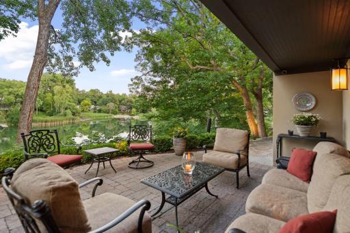 6813 Dakota Trail, Minneapolis, MN 55439