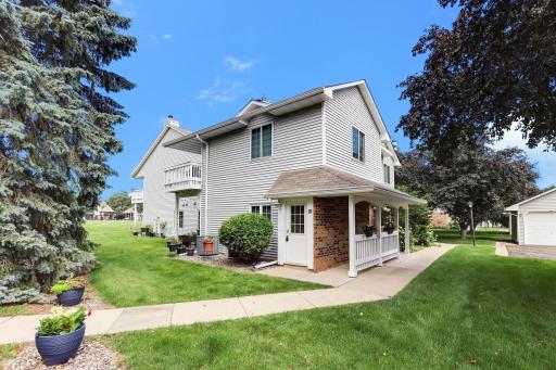 3566 Blue Jay Way, 207, Eagan, MN 55123