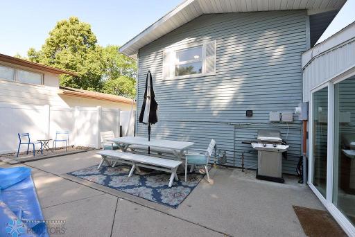2833 1st Street N, Fargo, ND 58102