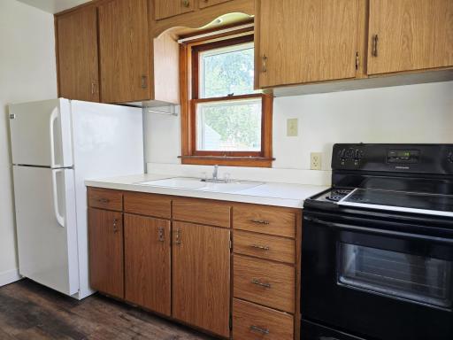 915 14th Avenue SE, Austin, MN 55912