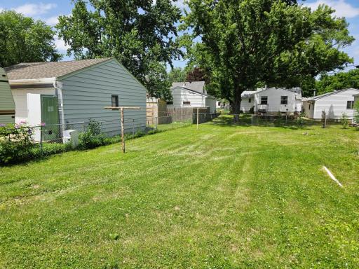 915 14th Avenue SE, Austin, MN 55912